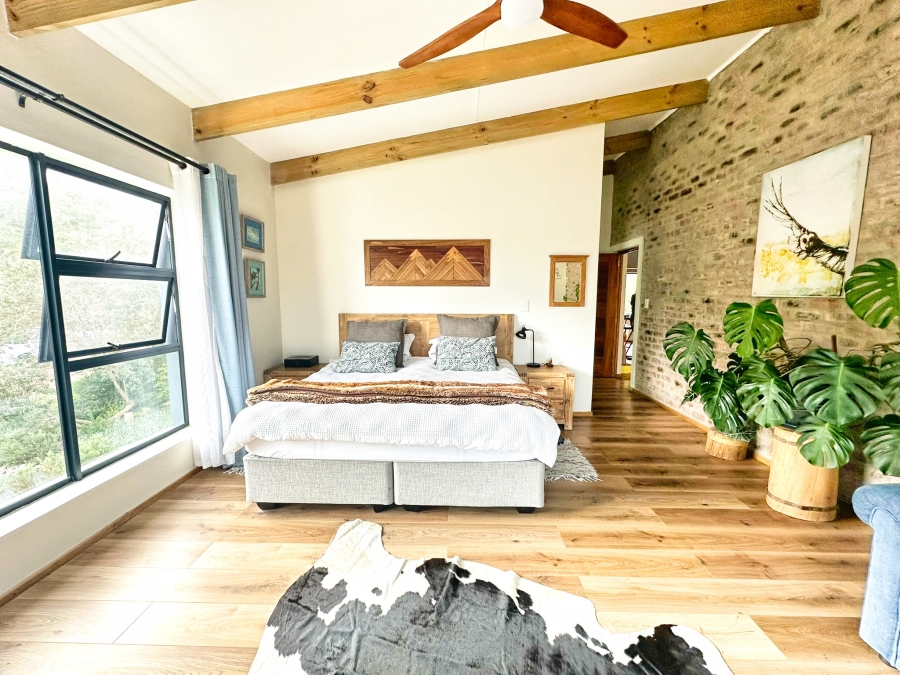5 Bedroom Property for Sale in Cola Beach Western Cape